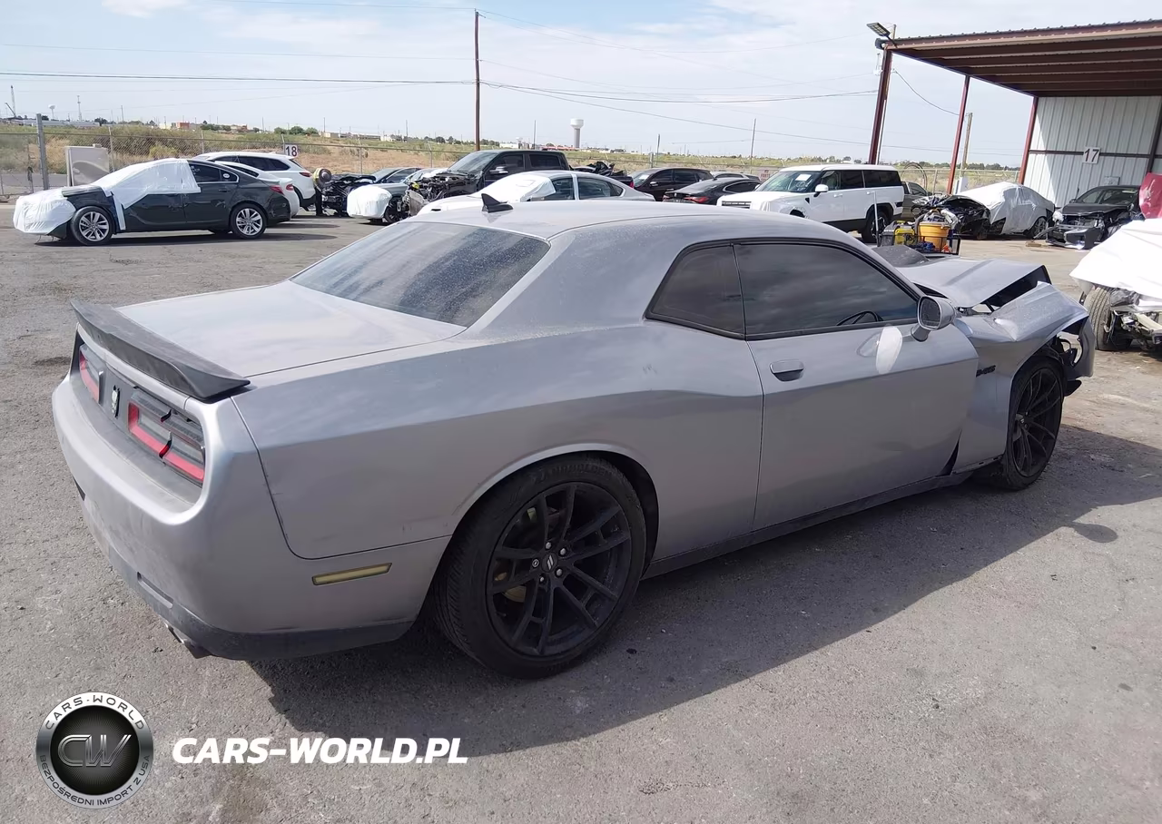 2016 Dodge Challenger R-T Plus Shaker VIN:2C3CDZBTXGH202237 - 4