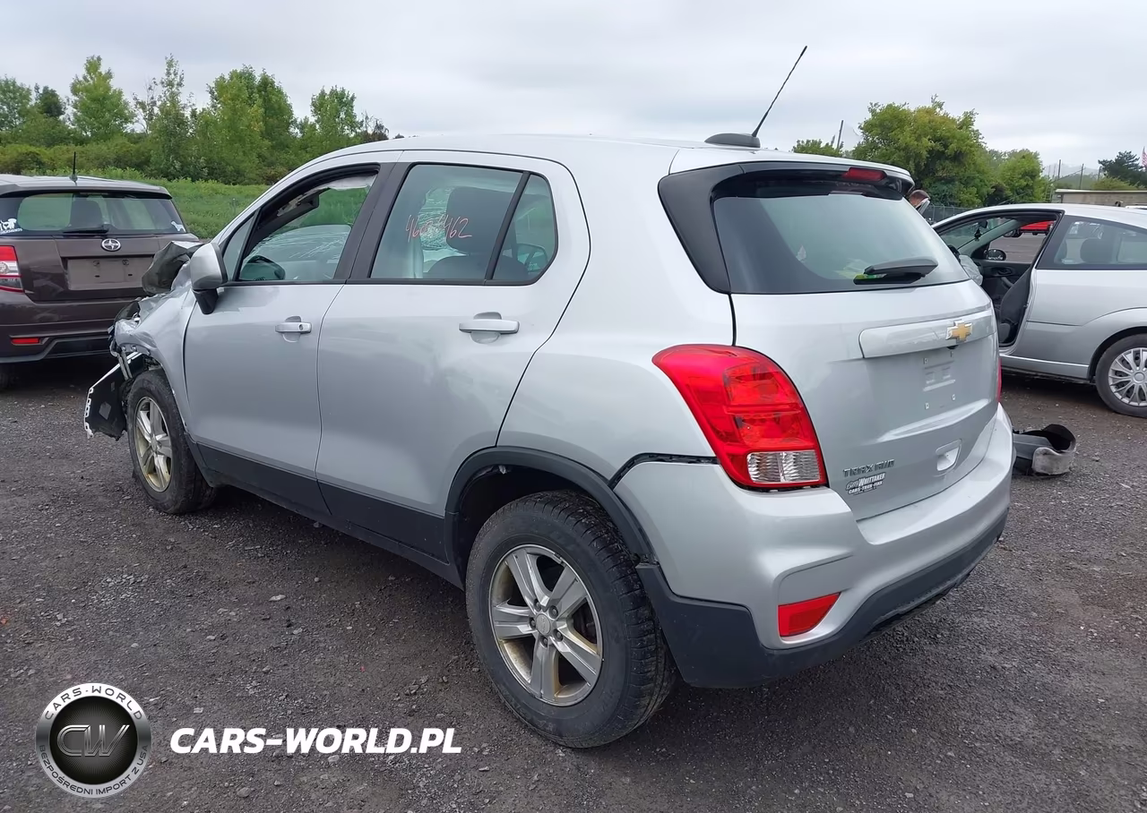 2017 Chevrolet Trax Ls VIN:3GNCJNSB6HL239516 - 3