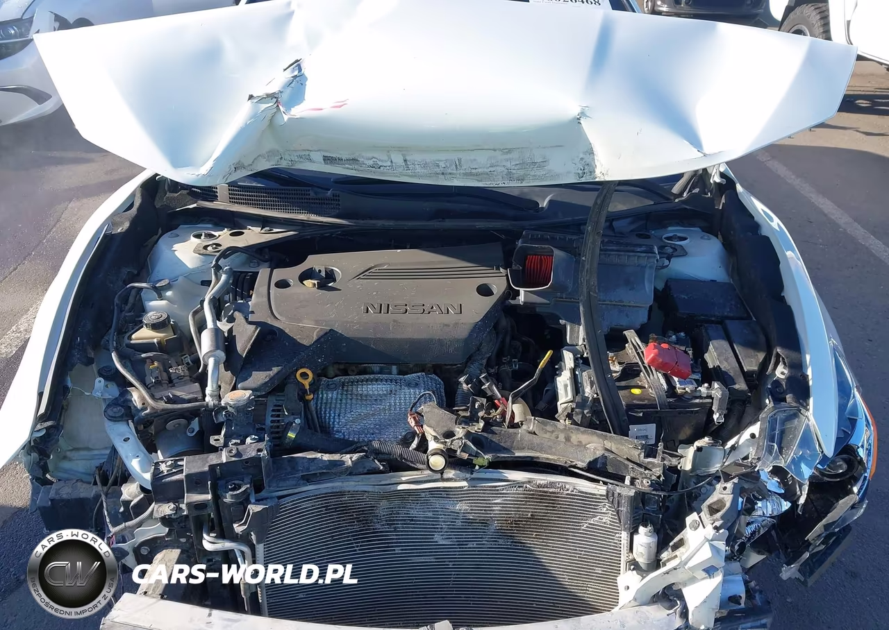 2018 Nissan Altima 2.5 S VIN:1N4AL3AP3JC176748 - 10