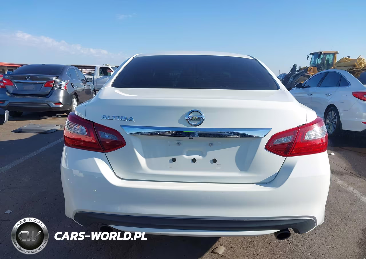2018 Nissan Altima 2.5 S VIN:1N4AL3AP3JC176748 - 17