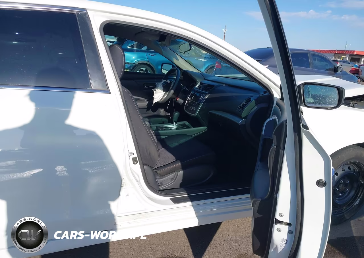 2018 Nissan Altima 2.5 S VIN:1N4AL3AP3JC176748 - 5