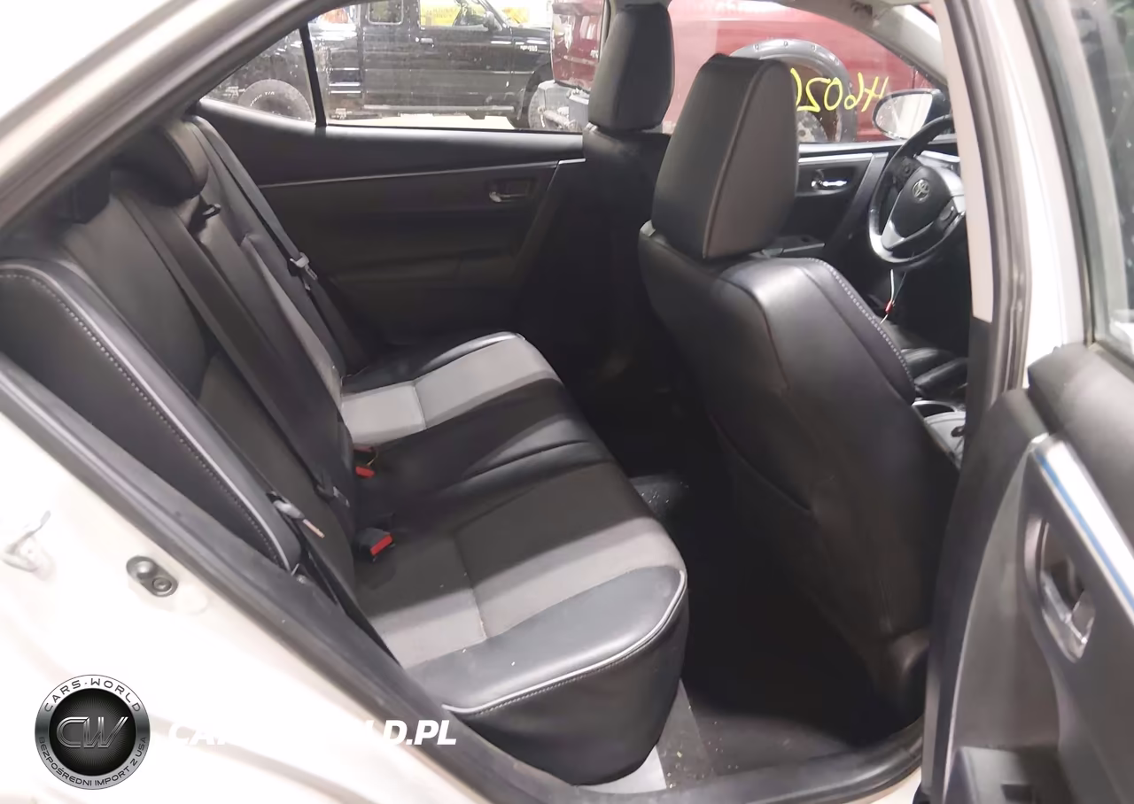 2015 Toyota Corolla S VIN:5YFBURHE4FP346567 - 8