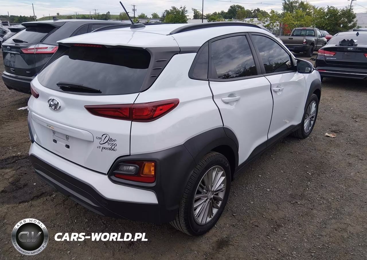 2018 Hyundai Kona Sel VIN:KM8K22AA2JU126081 - 4