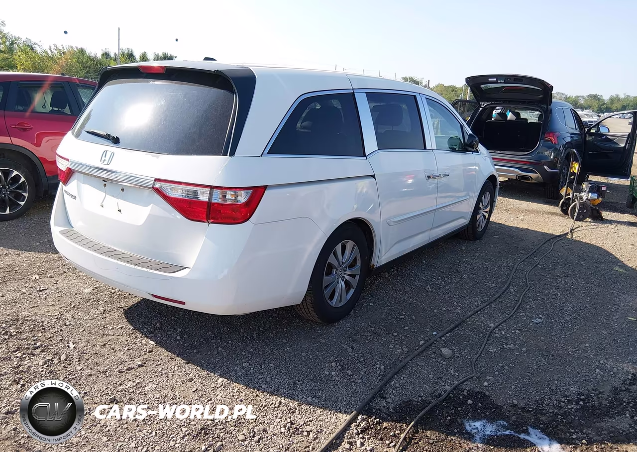 2011 Honda Odyssey Ex-L VIN:5FNRL5H66BB039961 - 4