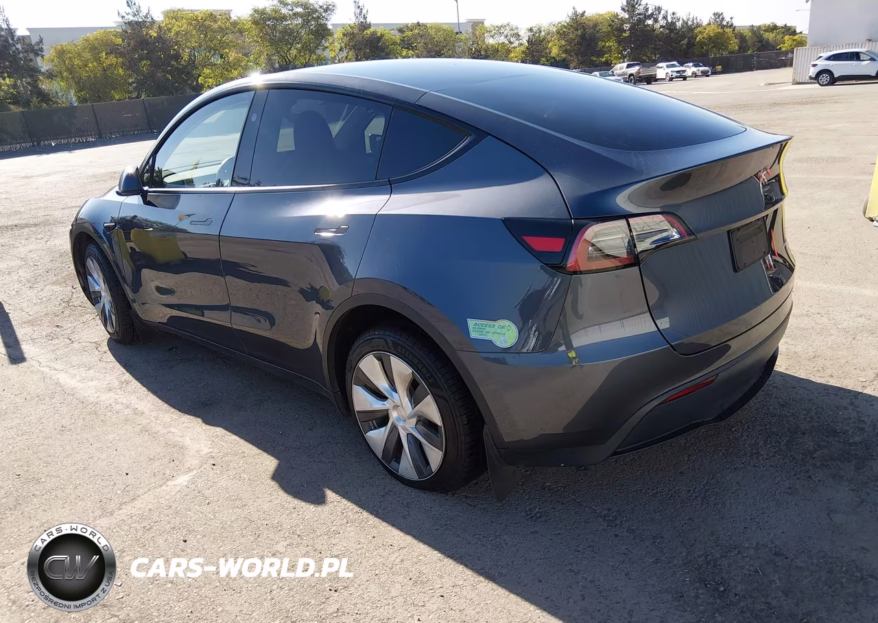 2023 Tesla Model Y Awd-Long Range Dual Motor All-Wheel Drive VIN:7SAYGDEE9PA154910 - 3