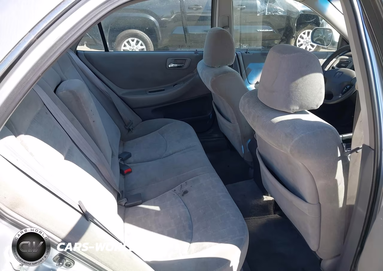2001 Honda Accord 2.3 Ex VIN:JHMCG66851C022941 - 8