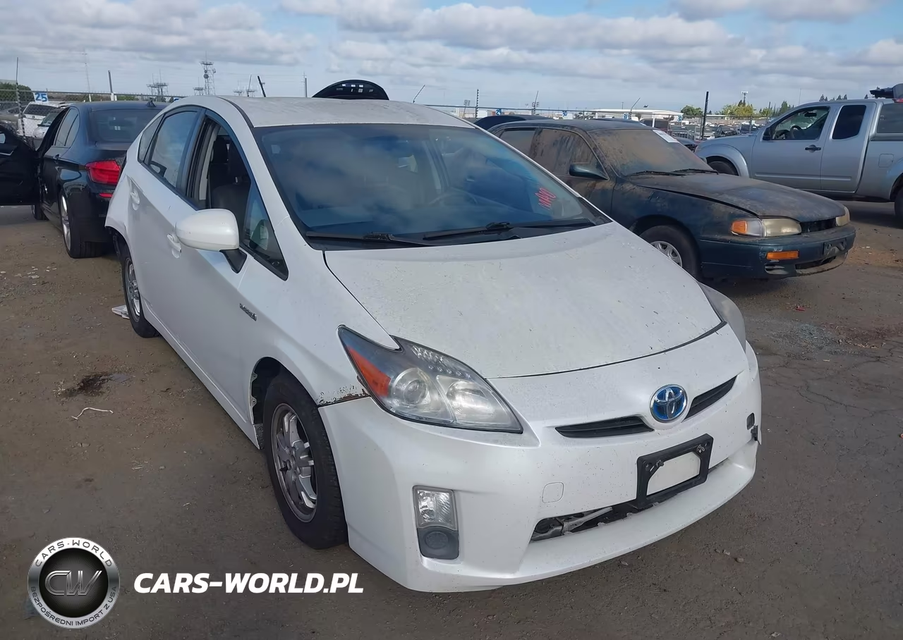 2011 Toyota Prius Two – zdjęcie 1 z 16