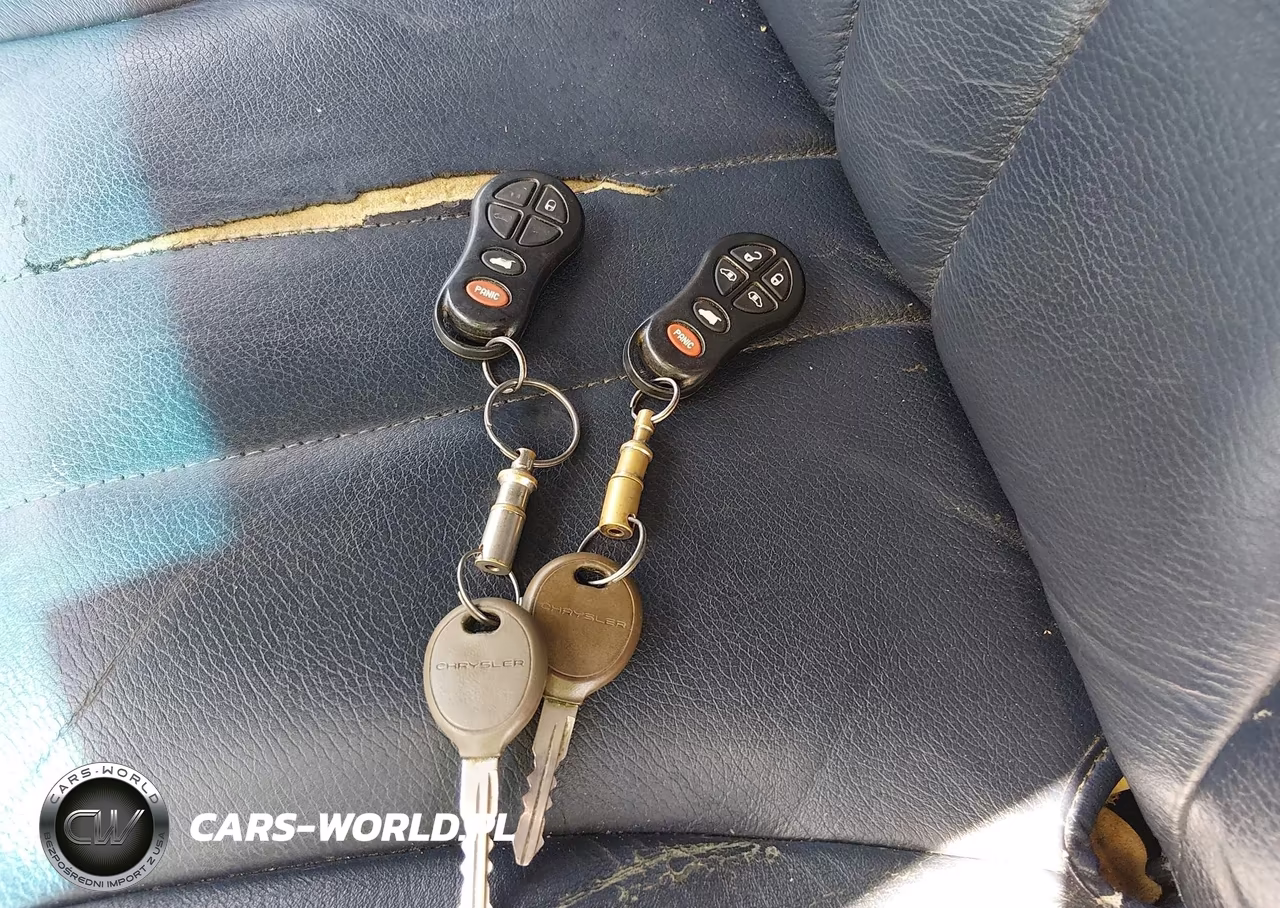 2002 Chrysler Town & Country Lxi VIN:2C8GP54L12R798317 - 11