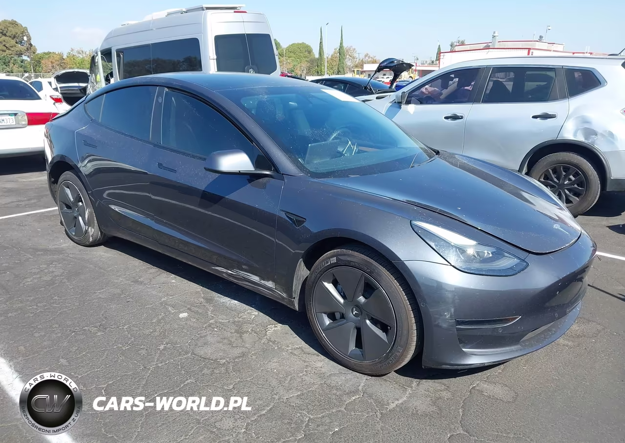 2021 Tesla Model 3 Standard Range Plus Rear-Wheel Drive – zdjęcie 1 z 19