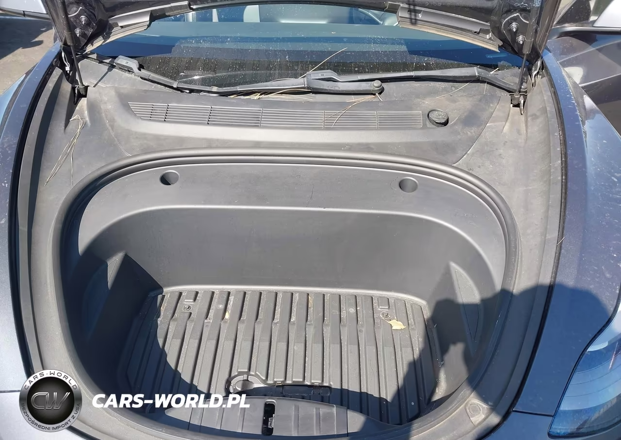 2021 Tesla Model 3 Standard Range Plus Rear-Wheel Drive VIN:5YJ3E1EA1MF083547 - 10