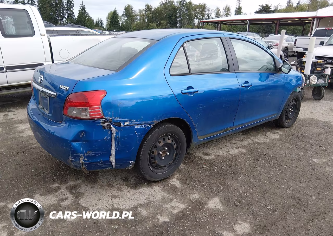 2010 Toyota Yaris VIN:JTDBT4K31A1359495 - 4