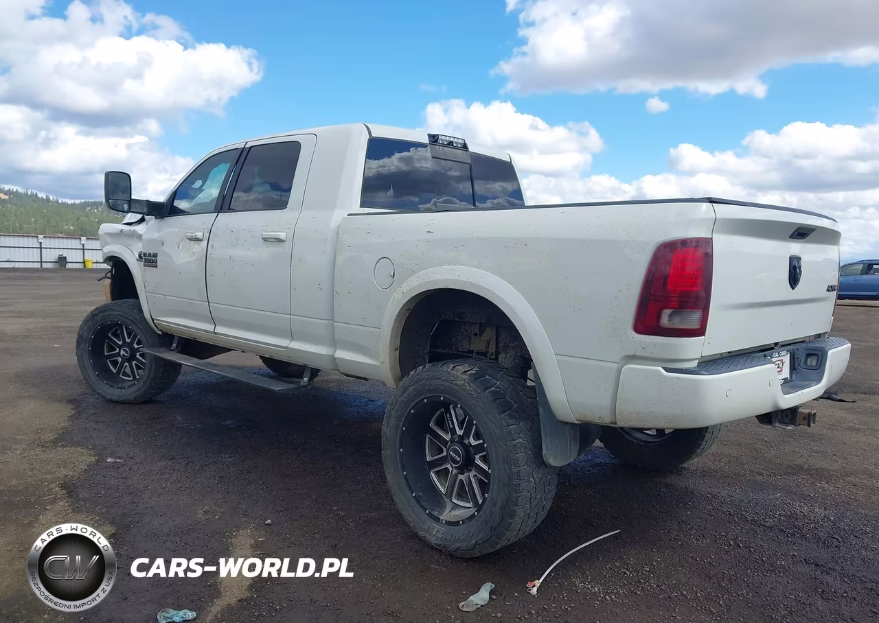 2016 Ram 3500 Laramie VIN:3C63R3ML8GG216507 - 3