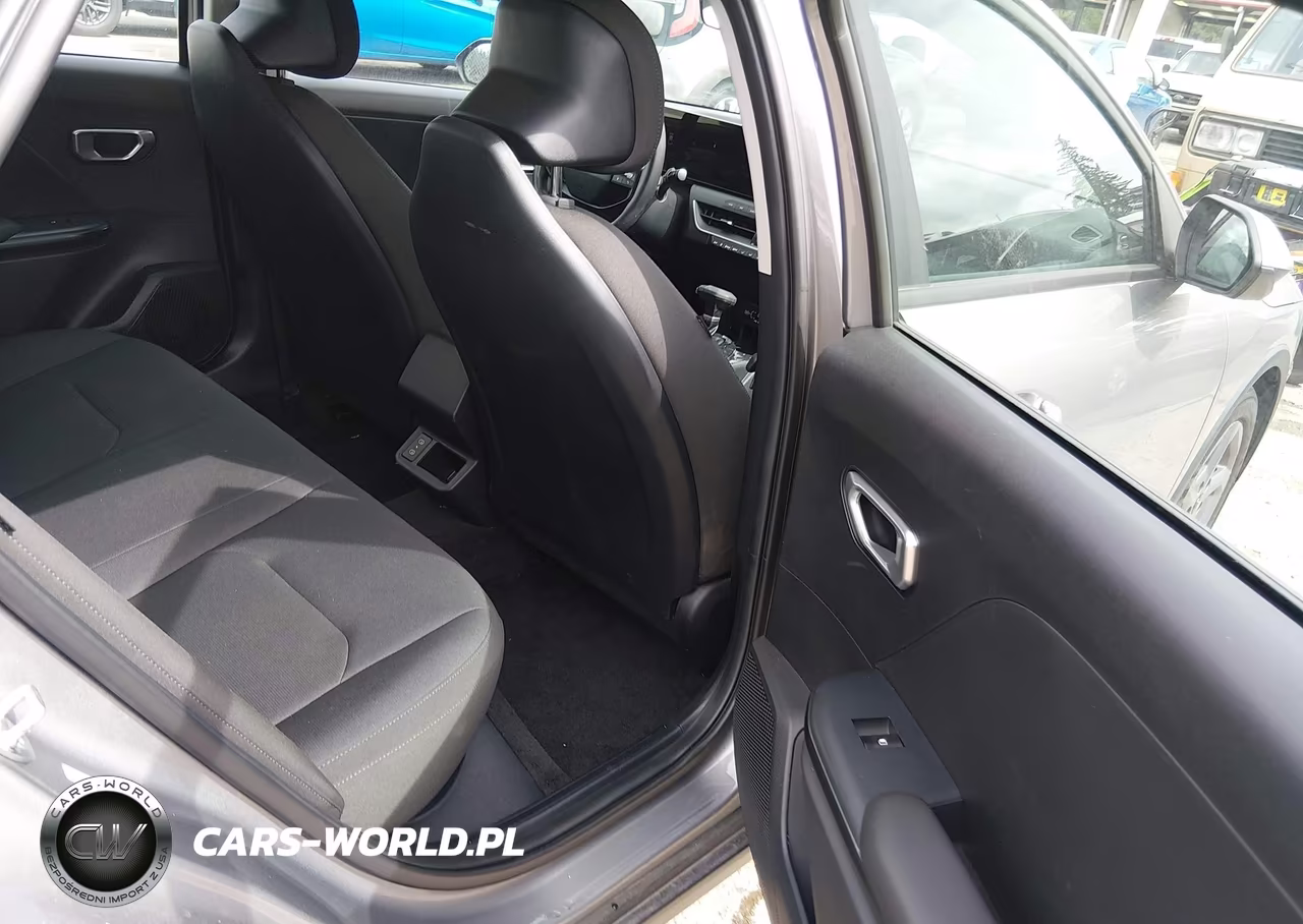 2026 Kia K4 Lxs VIN:3KPFT4DEXTE292671 - 8
