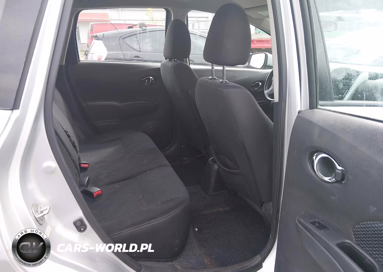 2018 Nissan Versa Note Sv VIN:3N1CE2CP0JL352215 - 18
