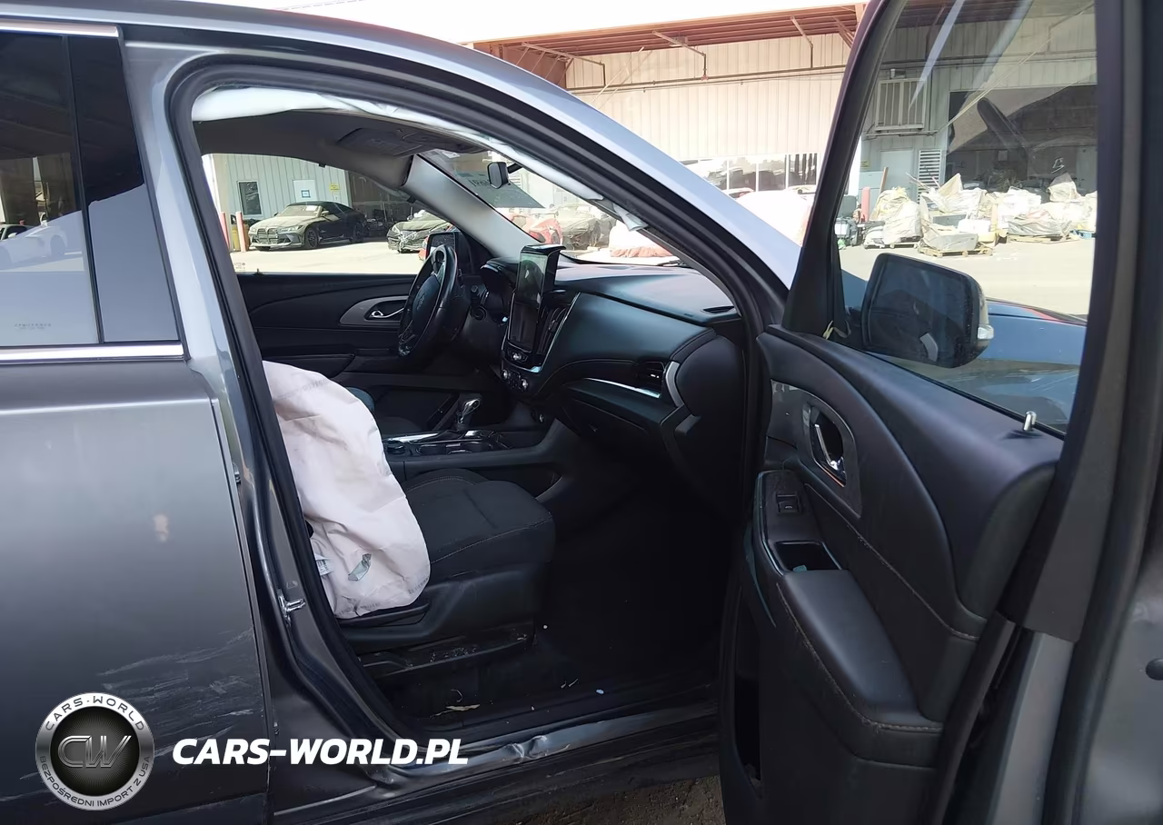 2021 Chevrolet Traverse Fwd Lt Cloth VIN:1GNERGKW9MJ241472 - 5