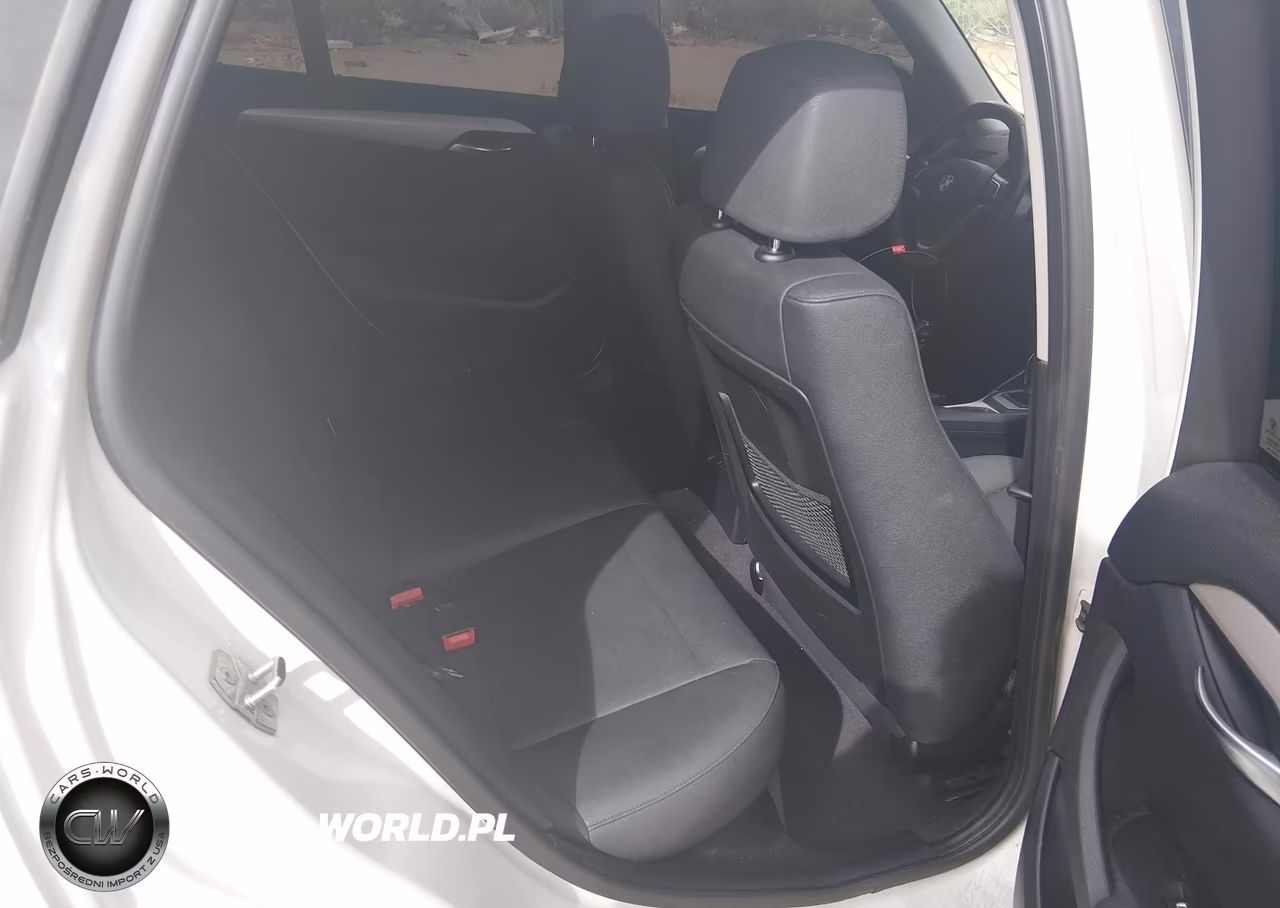 2015 BMW X1 xDrive28I VIN:WBAVL1C51FVY34071 - 8