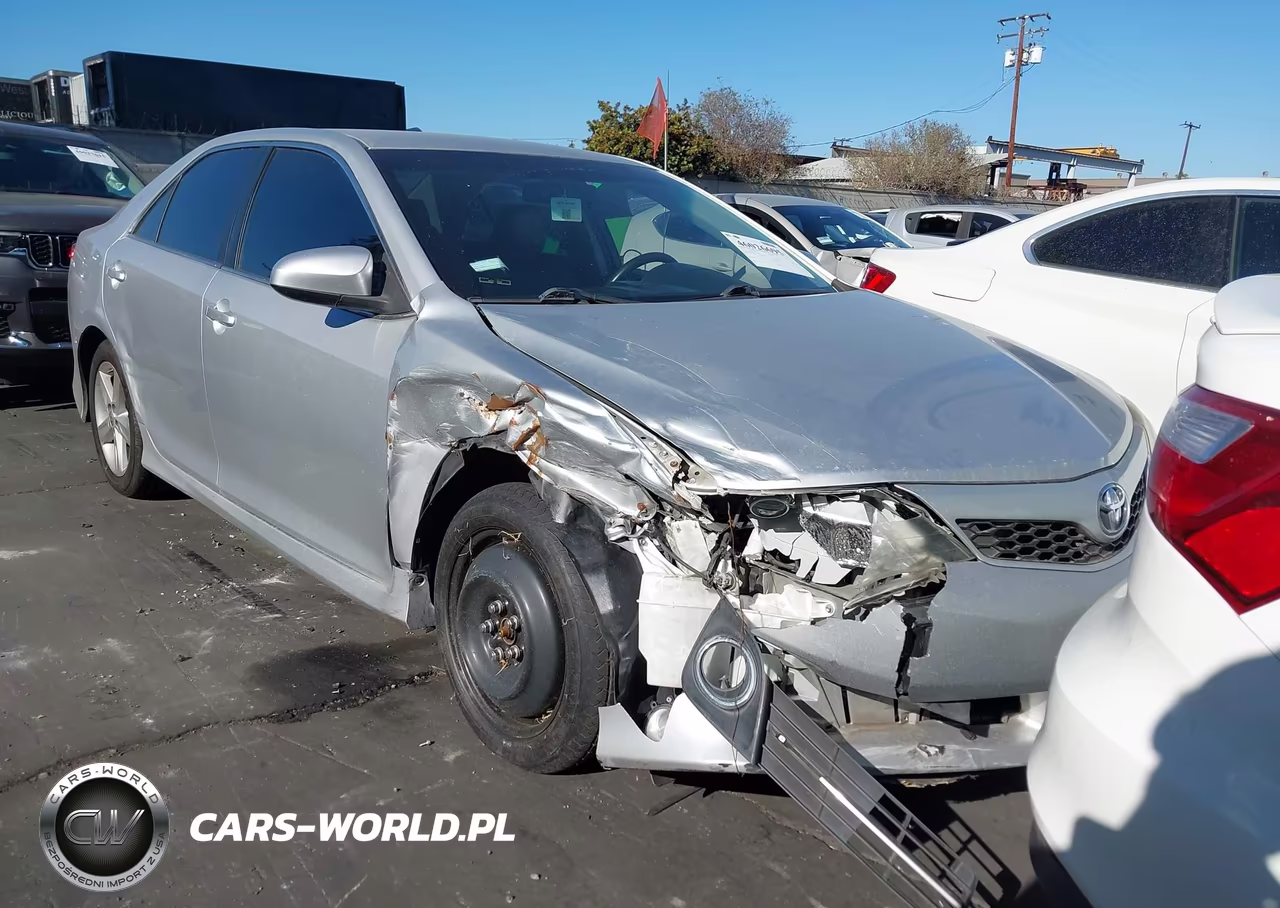 2014 Toyota Camry Se VIN:4T1BF1FKXEU788691 - 12