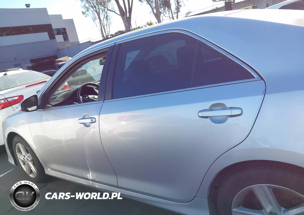2014 Toyota Camry Se VIN:4T1BF1FKXEU788691 - 14