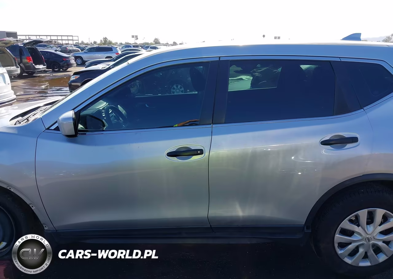 2018 Nissan Rogue S VIN:KNMAT2MT4JP540942 - 15