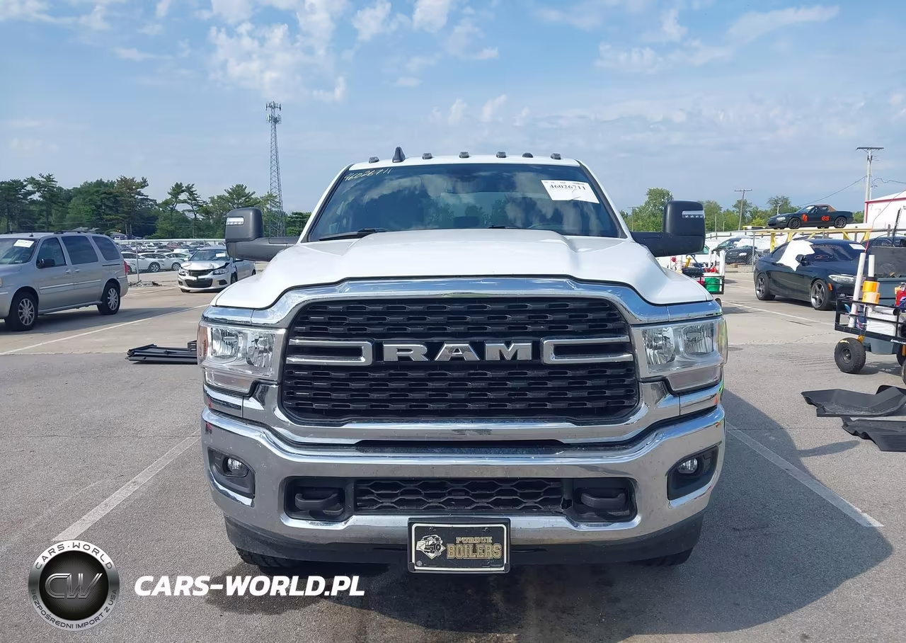 2024 Ram 2500 Big Horn 4X4 6'4 Box VIN:3C6UR5DJ2RG146004 - 12