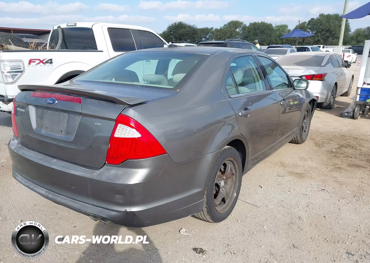 2010 Ford Fusion Se VIN:3FAHP0HA9AR280892 - 4