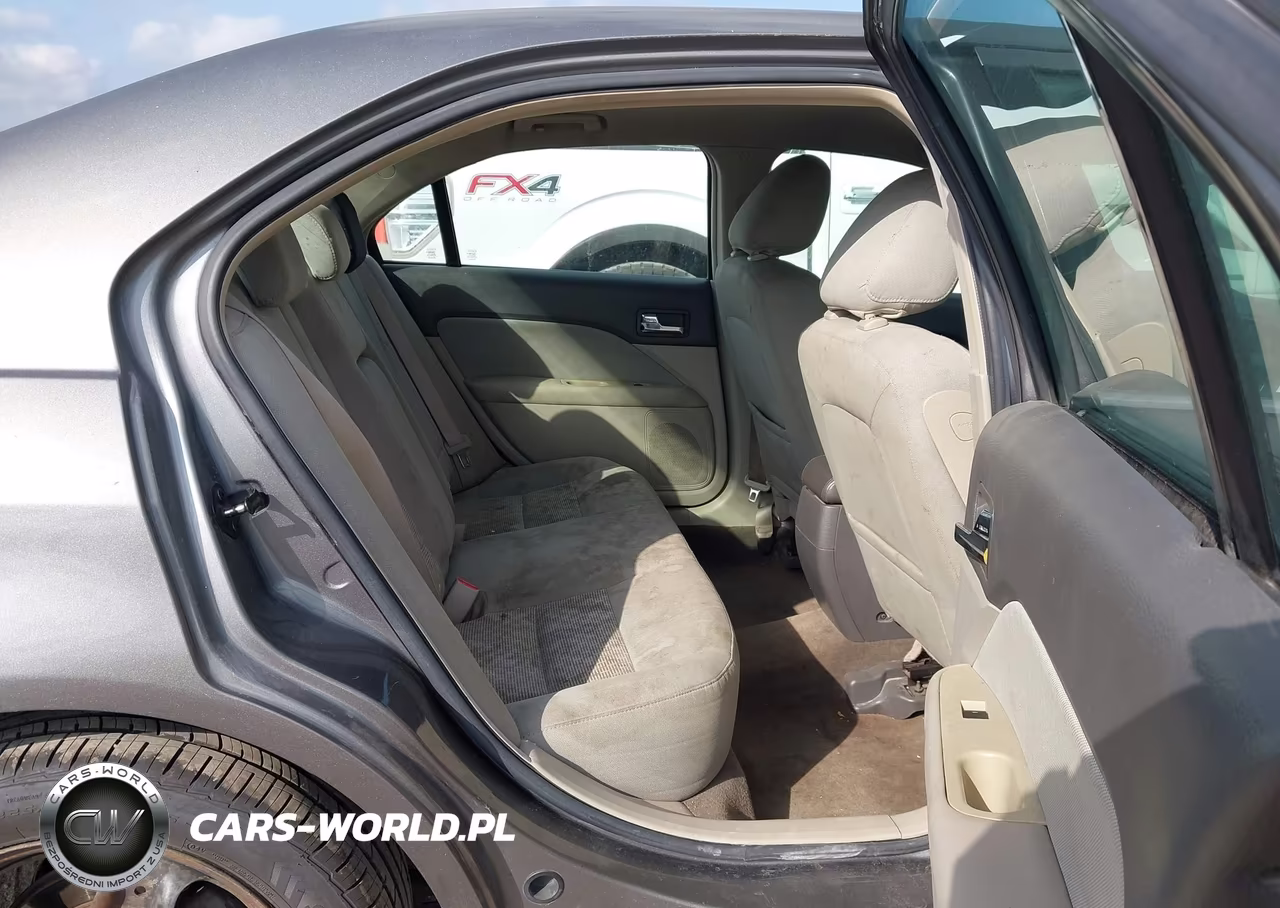 2010 Ford Fusion Se VIN:3FAHP0HA9AR280892 - 8