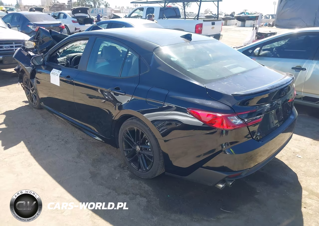 2025 Toyota Camry Se VIN:4T1DAACK7SU595793 - 3