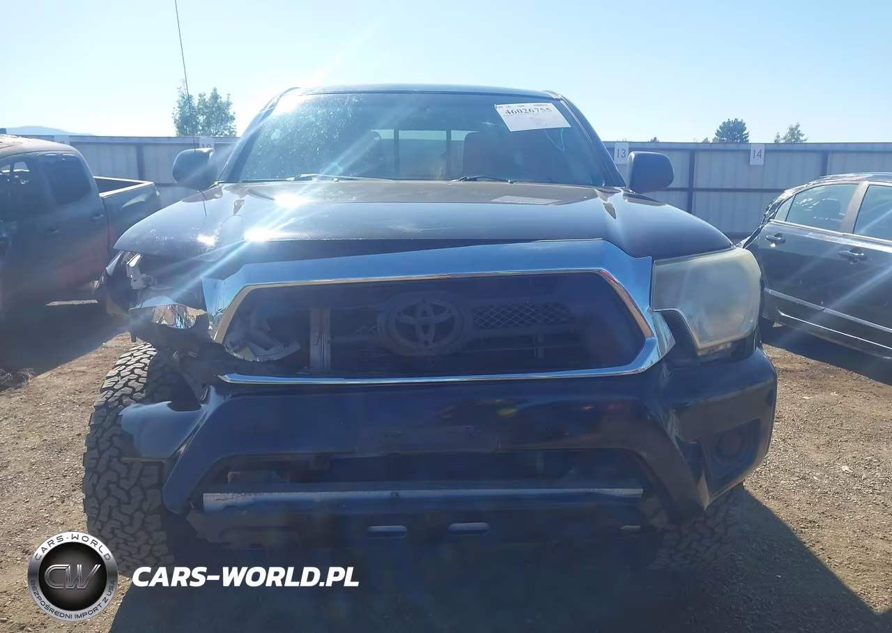 2015 Toyota Tacoma VIN:5TFUX4EN3FX032465 - 13