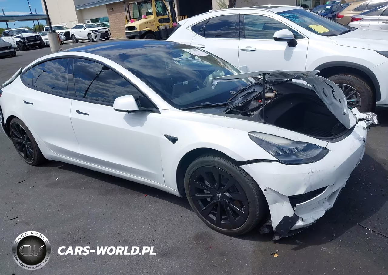 2021 Tesla Model 3 Standard Range Plus Rear-Wheel Drive