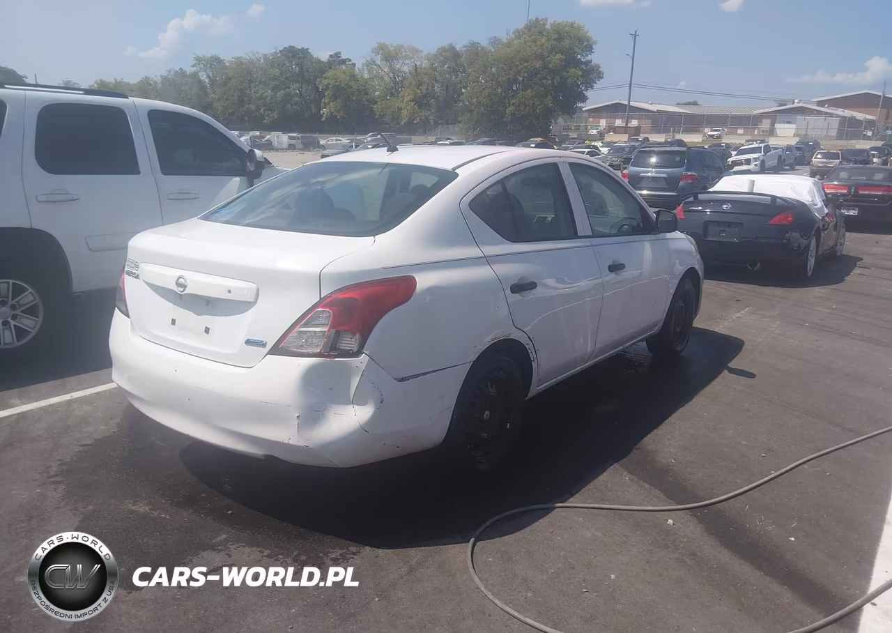 2012 Nissan Versa 1.6 S VIN:3N1CN7APXCL924605 - 4