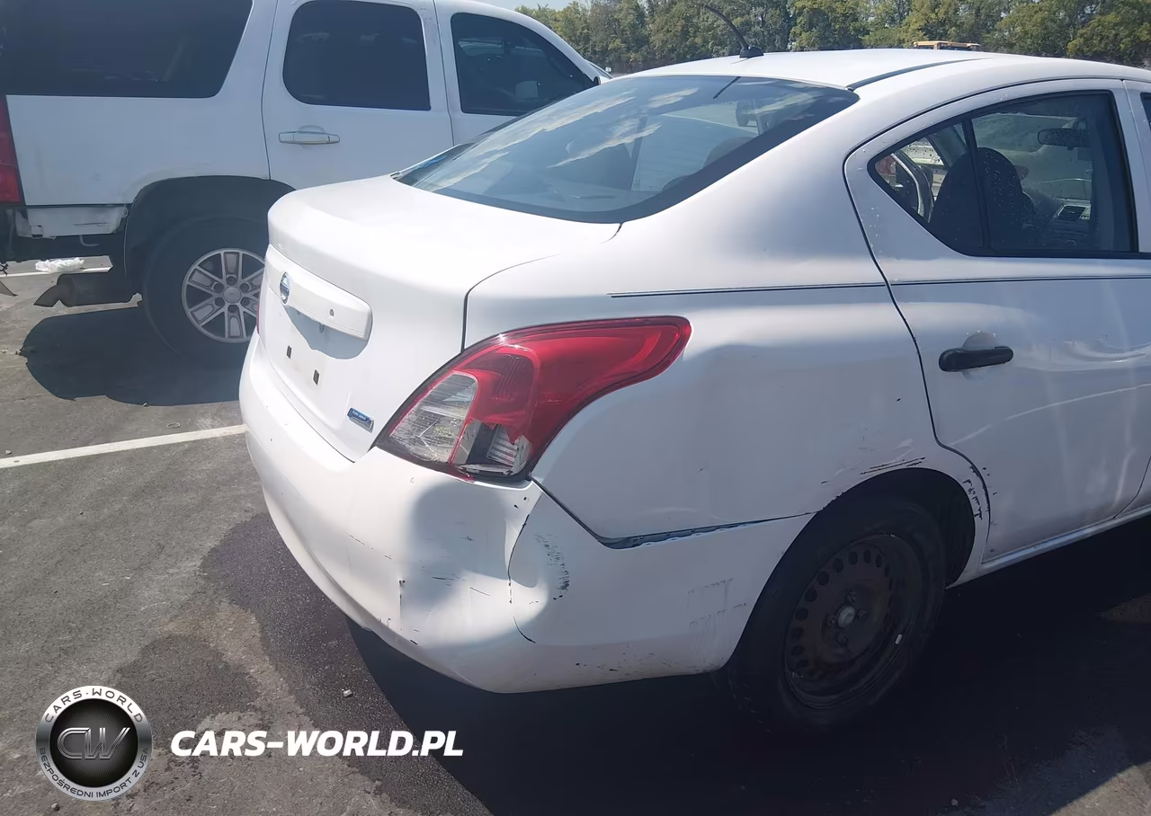 2012 Nissan Versa 1.6 S VIN:3N1CN7APXCL924605 - 6