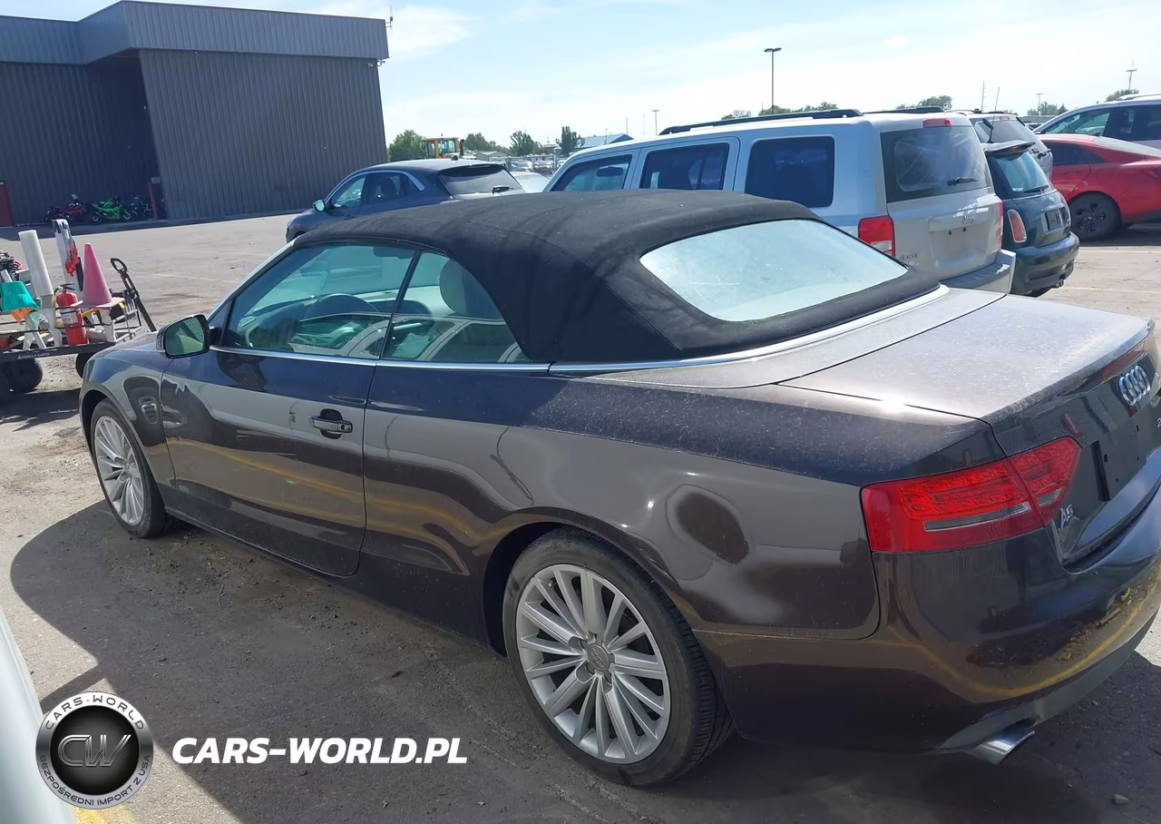 2011 Audi A5 2.0T Premium VIN:WAUVFAFH4BN019208 - 14