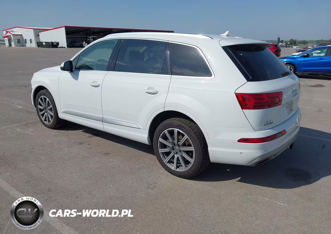 2019 Audi Q7 55 Premium VIN:WA1LAAF73KD008734 - 3