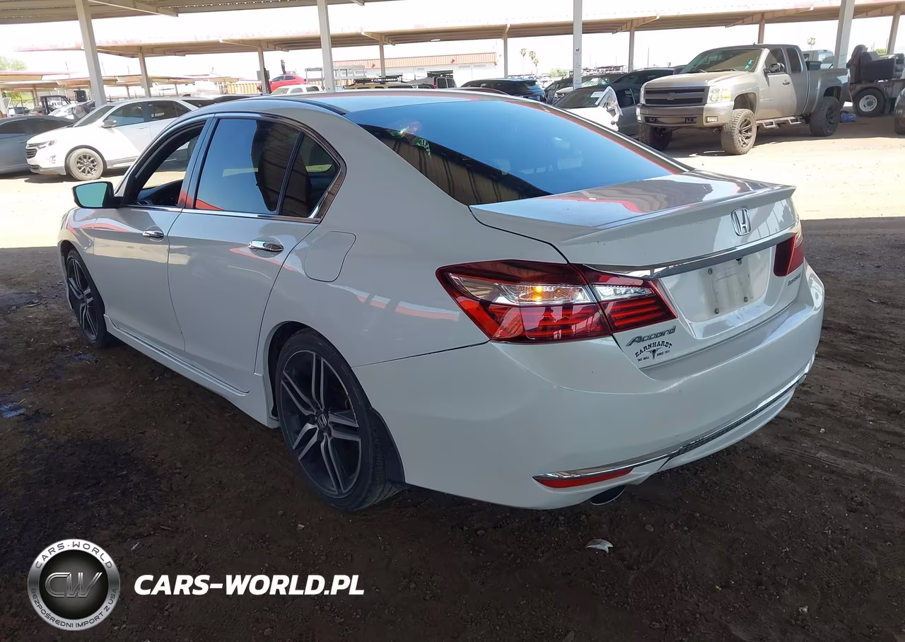 2017 Honda Accord Sport VIN:1HGCR2F51HA152748 - 3