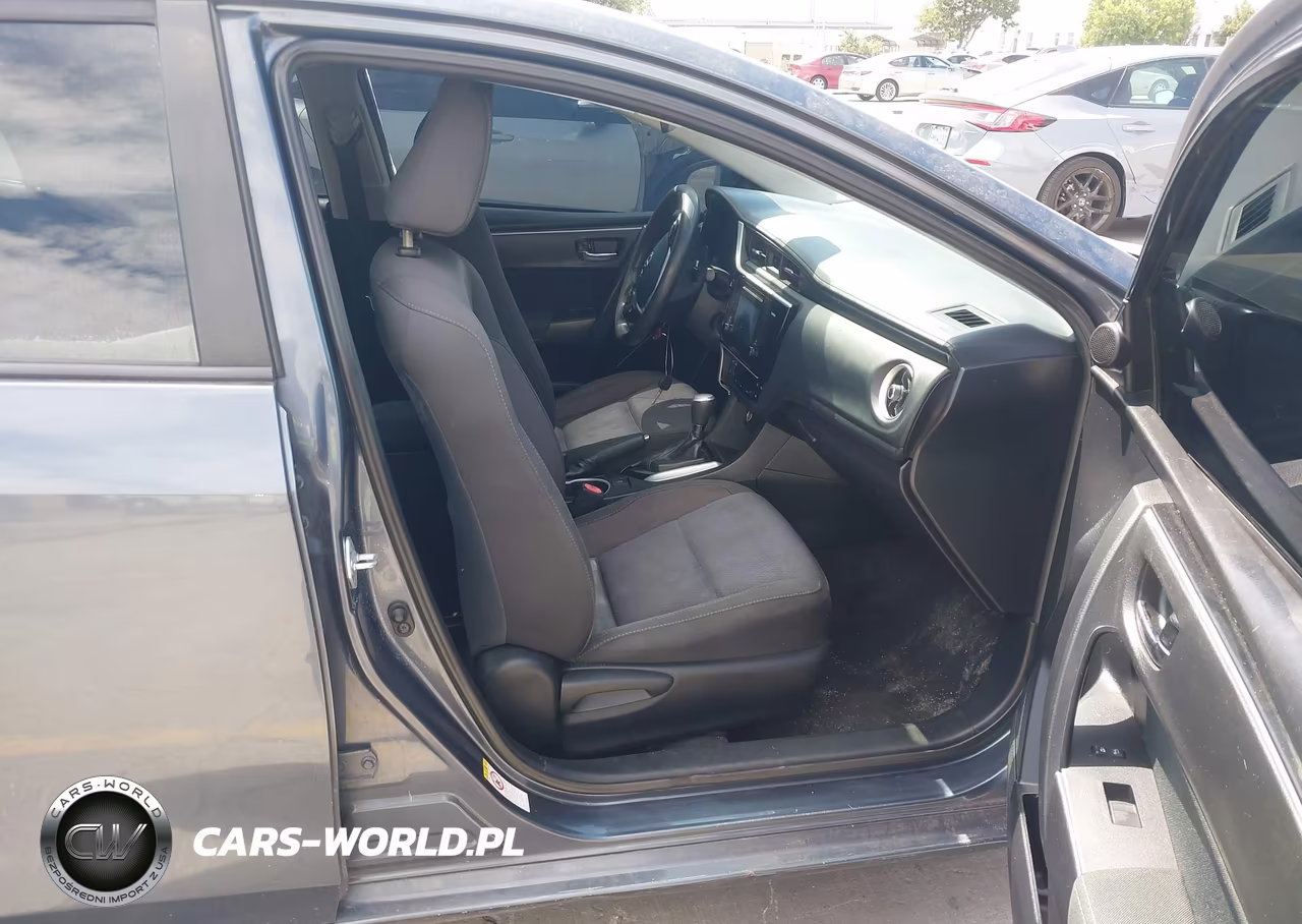 2017 Toyota Corolla Le VIN:5YFBURHE4HP639565 - 5