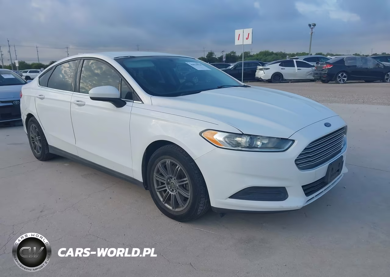 2014 Ford Fusion S