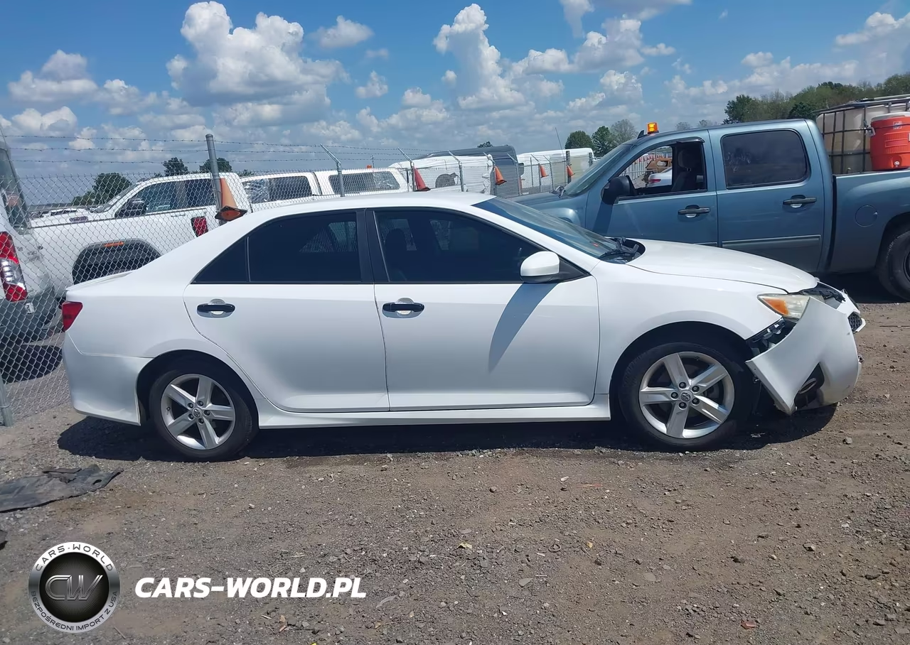 2012 Toyota Camry Se VIN:4T1BF1FK2CU188017 - 14