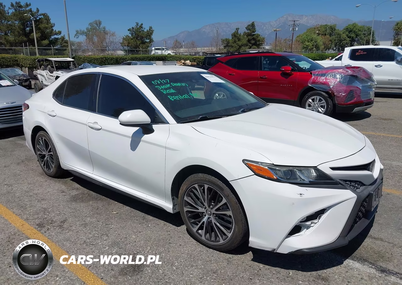 2019 Toyota Camry Se – zdjęcie 1 z 20