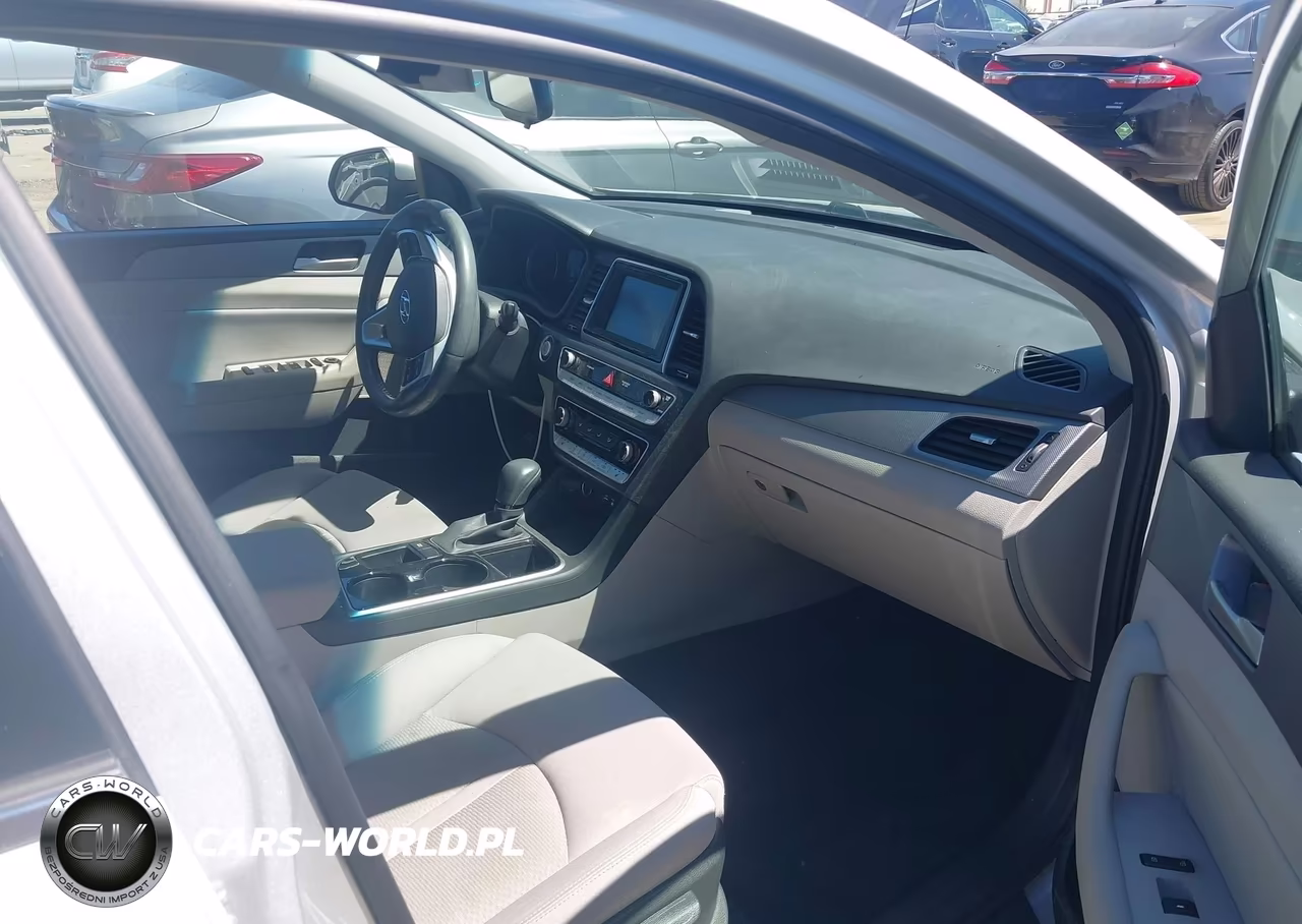 2018 Hyundai Sonata Sel VIN:5NPE34AF2JH647172 - 5