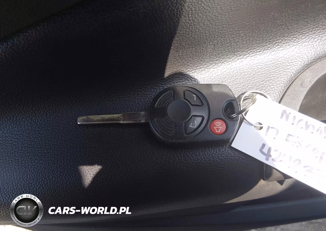 2017 Ford Escape S VIN:1FMCU0F76HUB89288 - 11
