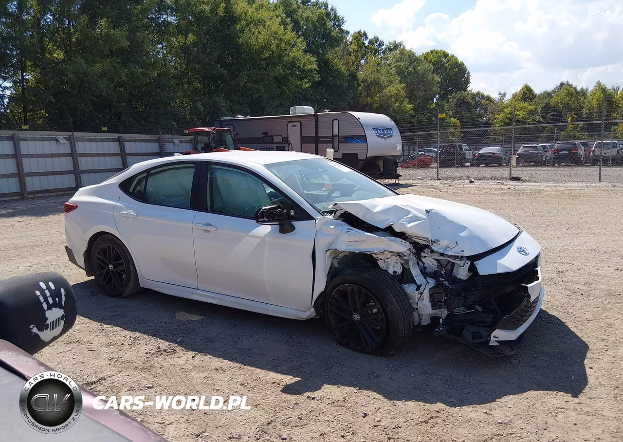 2026 Toyota Camry Se VIN:4T1DAACK1TU716559 - 13