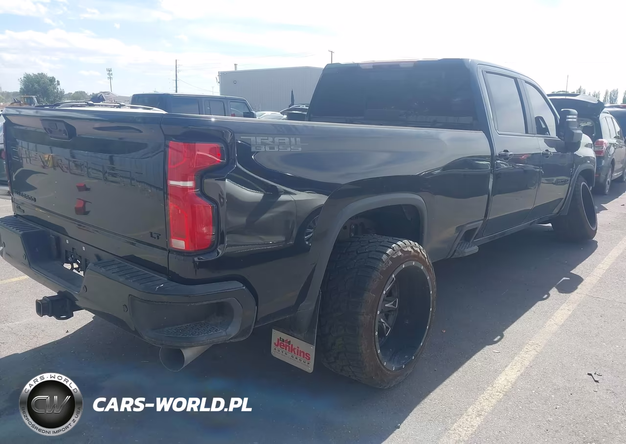 2026 Chevrolet Silverado 3500 Hd , Long Bed, Lt Dual Rear Wheel, Rwd VIN:1GC4KTEY2TF216767 - 4