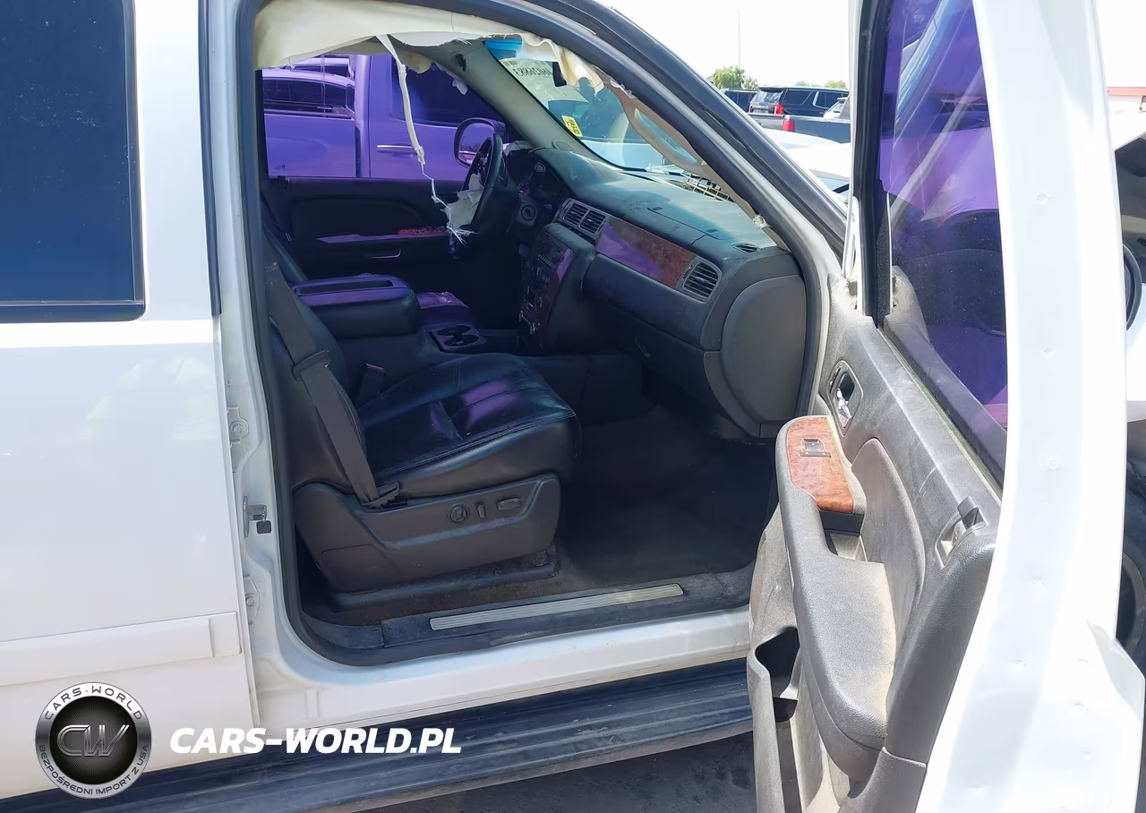 2007 Chevrolet Tahoe C1500 VIN:1GNFC13077R244969 - 5