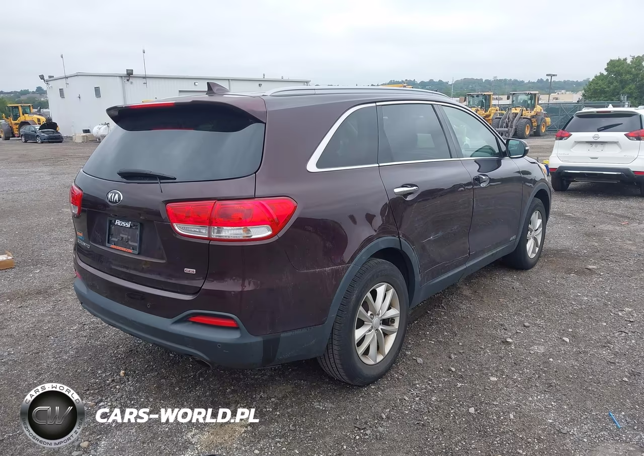 2016 Kia Sorento 2.4L Lx VIN:5XYPGDA36GG026388 - 4