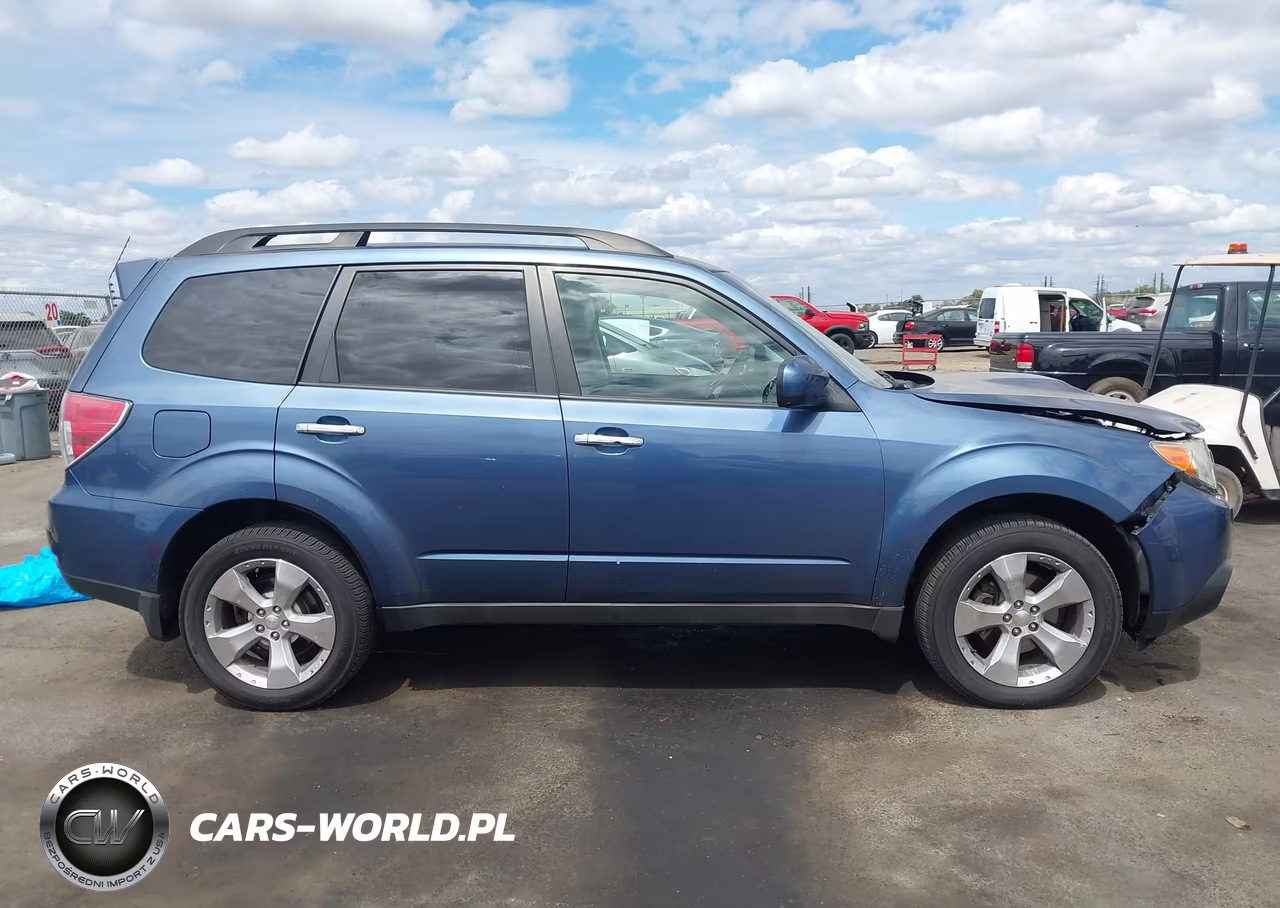 2011 Subaru Forester 2.5Xt Premium VIN:JF2SHGAC4BH723858 - 14