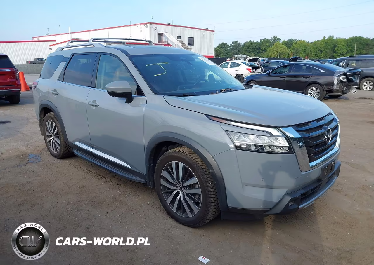 2022 Nissan Pathfinder Platinum 4Wd