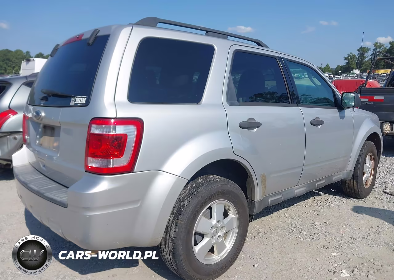 2012 Ford Escape Xlt VIN:1FMCU0D78CKC73362 - 4