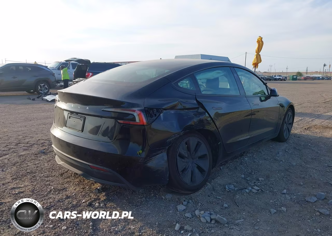 2025 Tesla Model 3 Long Range Rear-Wheel Drive-Standard Rear-Wheel Drive VIN:5YJ3E1EA7SF038416 - 4