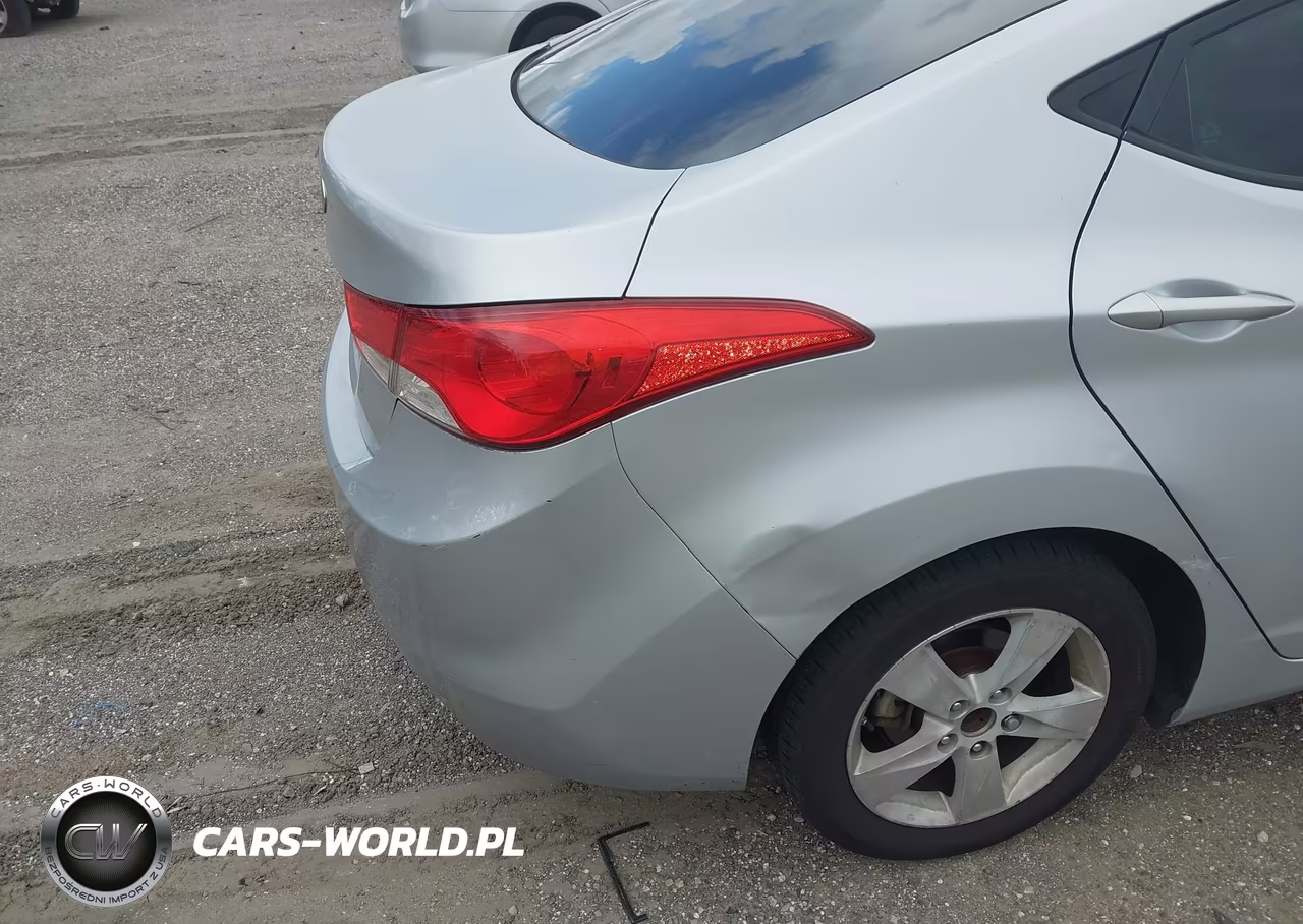 2012 Hyundai Elantra Gls VIN:5NPDH4AE9CH121015 - 13