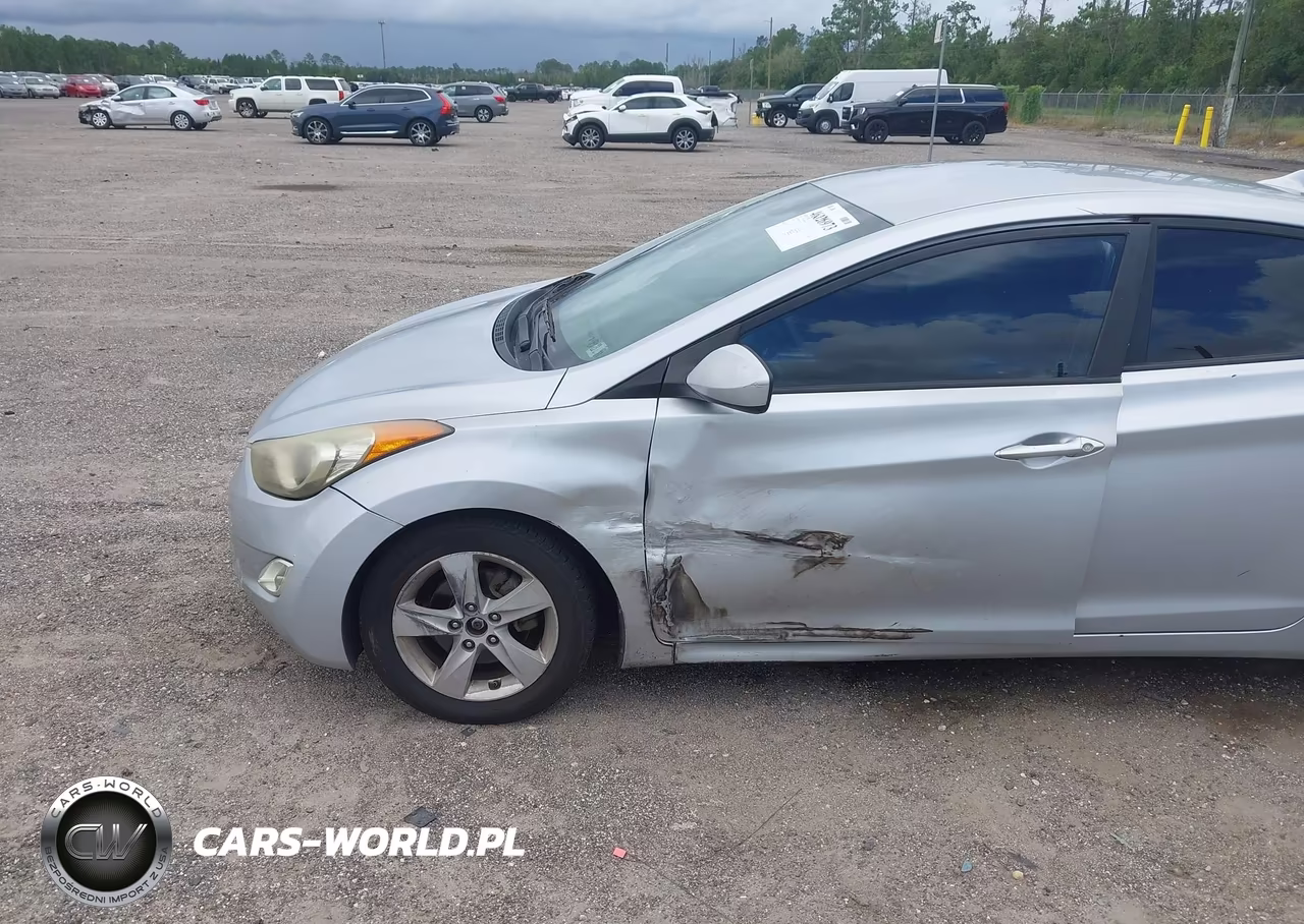 2012 Hyundai Elantra Gls VIN:5NPDH4AE9CH121015 - 6